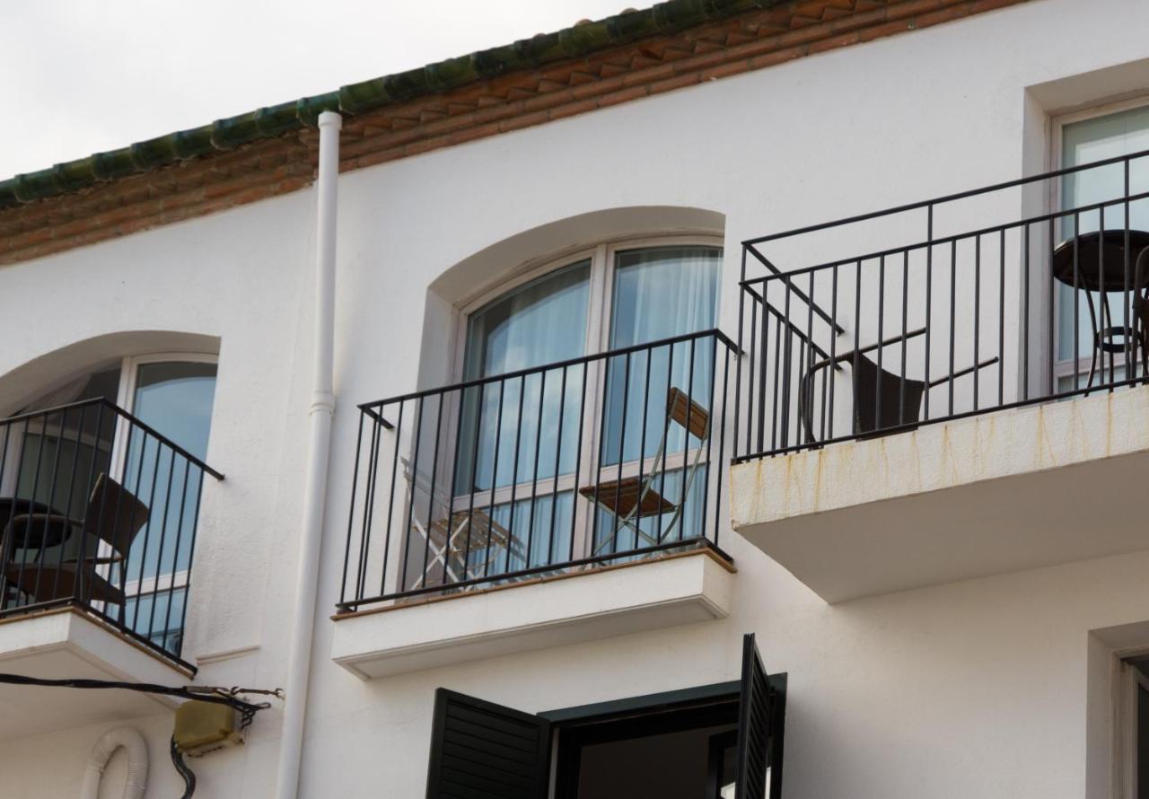 Hostal Marina Cadaqués Eksteriør billede
